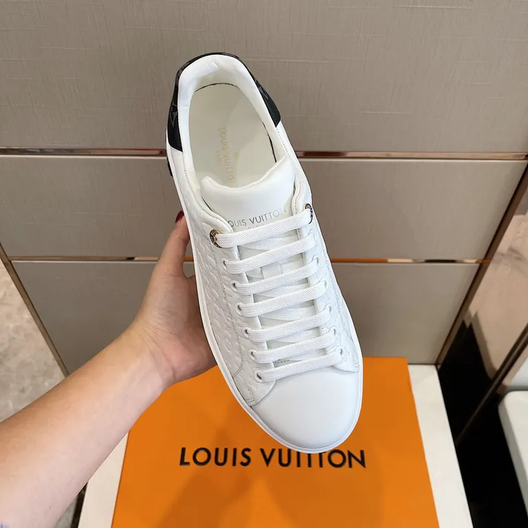 Louis Vuitton Shoe 